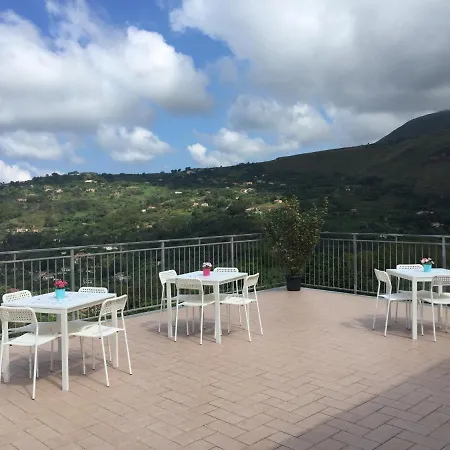 Bed & Breakfast Vista D'amare *