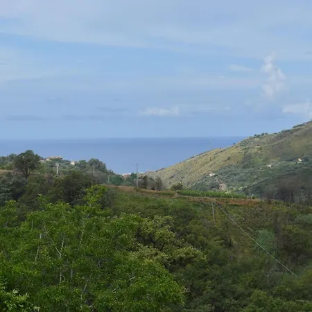 Vista D'amare *
